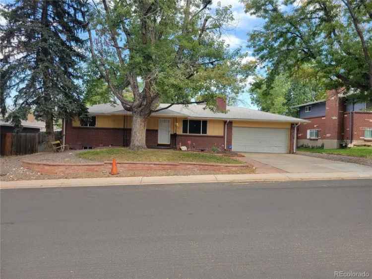 Single-family house For Sale in 1560, South Joliet Street, Aurora, Colorado