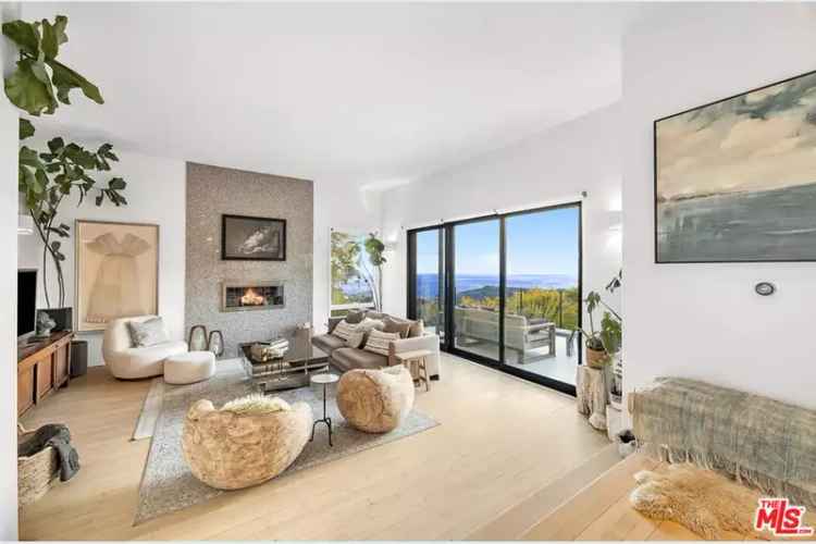 Single-family house For Sale in 2727, Corral Canyon Road, Unincorporated Santa Monica Mountains, California