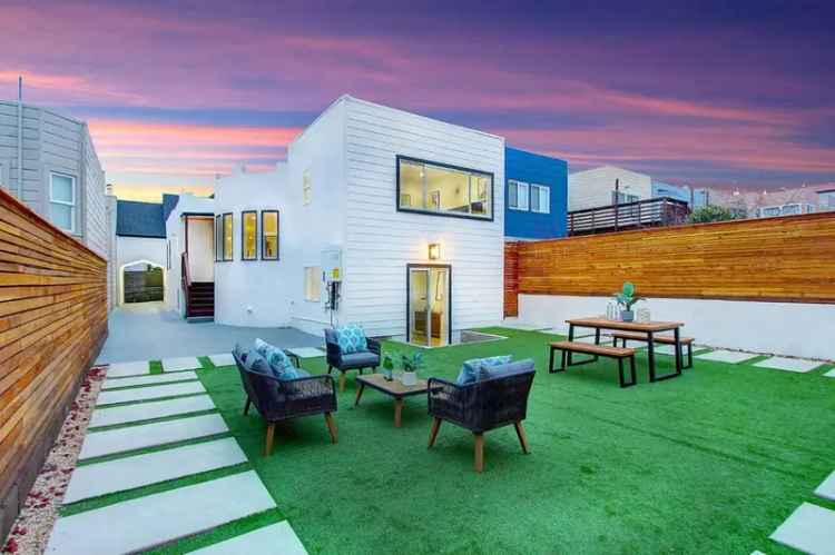 Single-family house For Sale in 2340, 28th Avenue, San Francisco, California