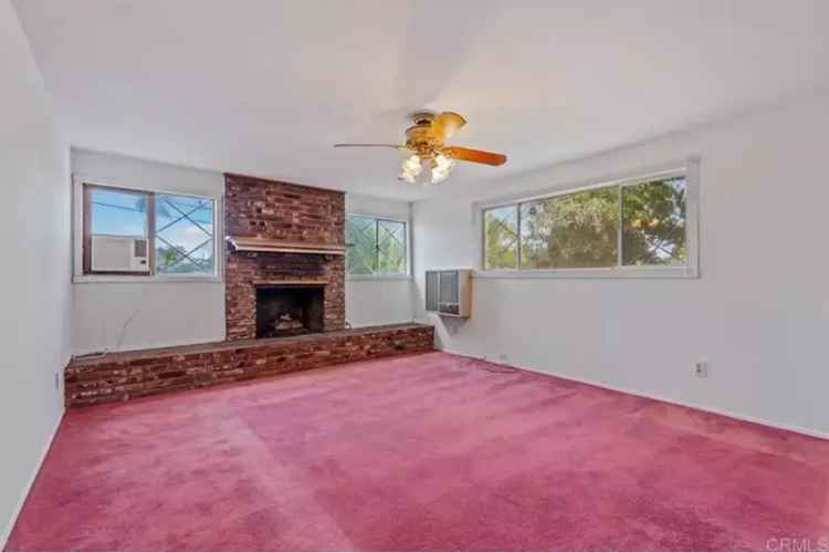 Single-family house For Sale in 6171, Howell Drive, La Mesa, California