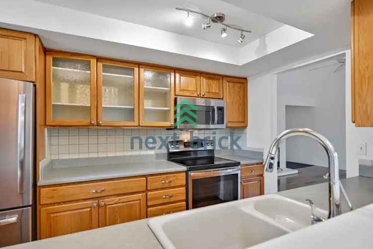 Mercer Island 3 Bed 1.75 Bath Apartment for Rent