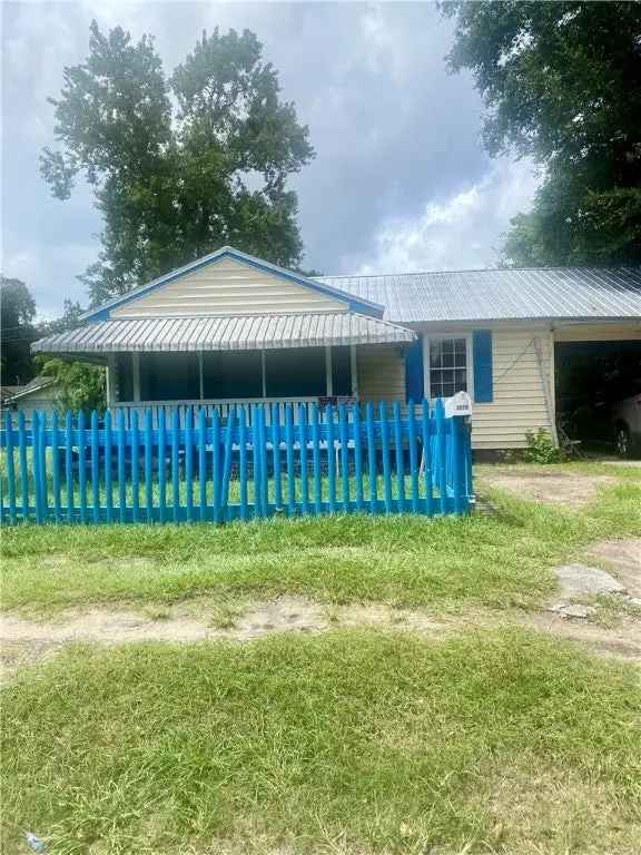 Single-family house For Sale in 3019, Ellis Street, Brunswick, Georgia