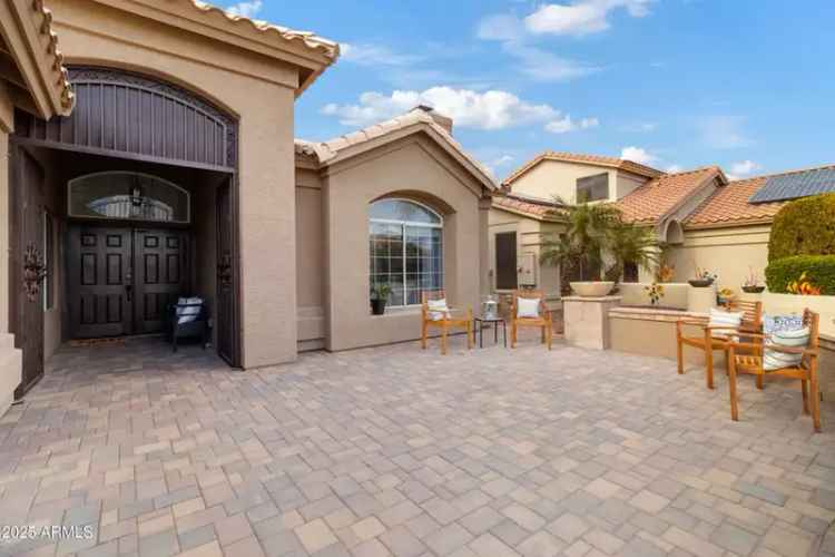 Single-family house For Sale in 3182, North 159th Drive, Goodyear, Arizona