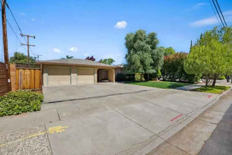 Single-family house For Sale in 4812, National Avenue, San Jose, California