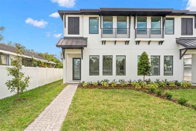 House For Sale in 2812, North Massachusetts Avenue, Tampa, Florida