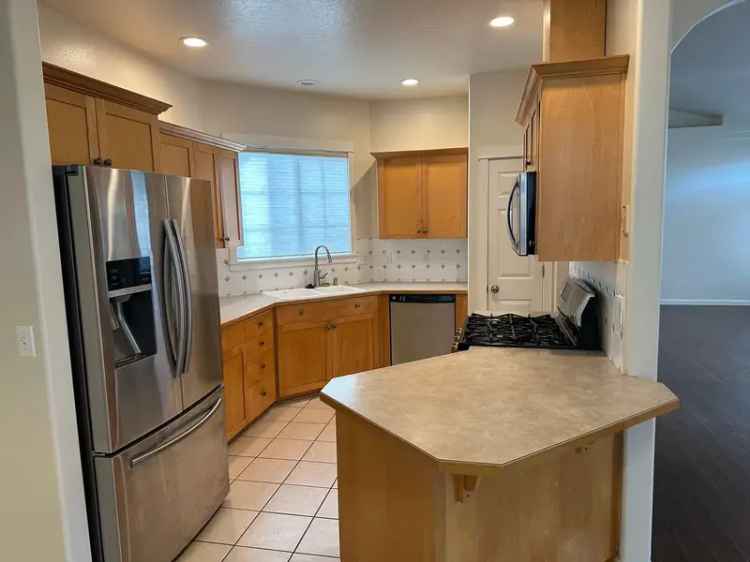 Updated 3 Bed 2 Bath Home Near Schools and Shopping