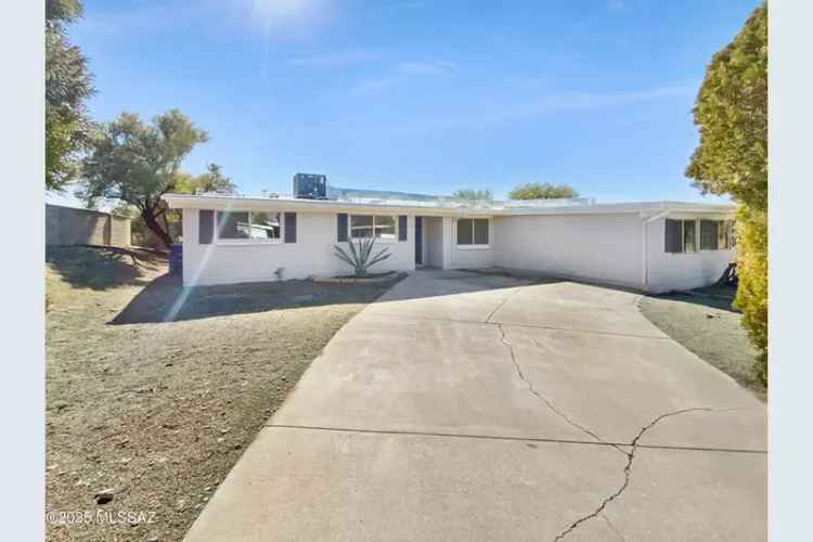 Single-family house For Sale in 8952, East 39th Street, Tucson, Arizona