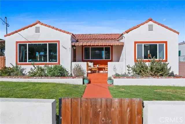 Single-family house For Sale in 1284, West 9th Street, Los Angeles, California