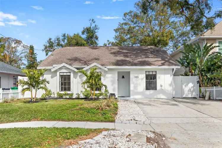 Single-family house For Sale in 3815, West San Juan Street, Tampa, Florida