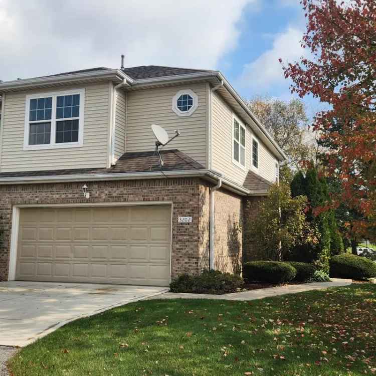 Condo For Sale in 3202, Morgan Creek Court, Valparaiso, Indiana