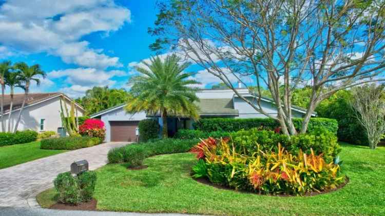 Single-family house For Sale in Delray Beach, Florida