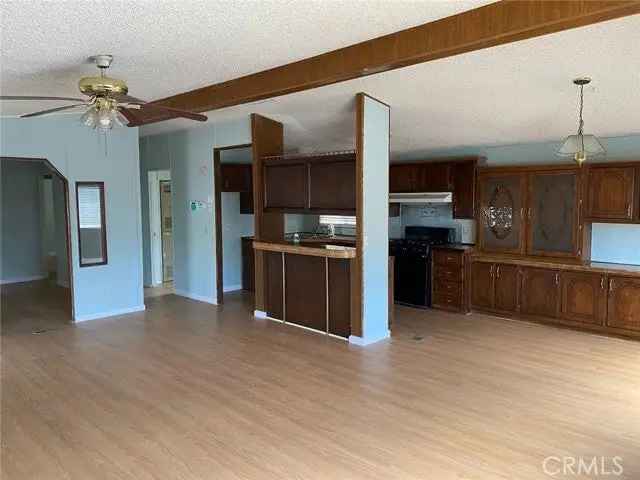 Single-family house For Sale in California City, California