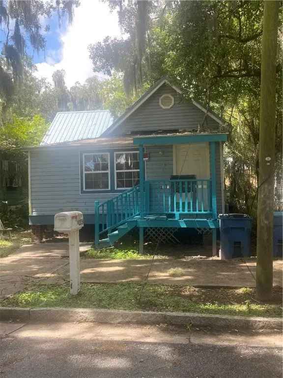 Single-family house For Sale in 2223, Reynolds Street, Brunswick, Georgia