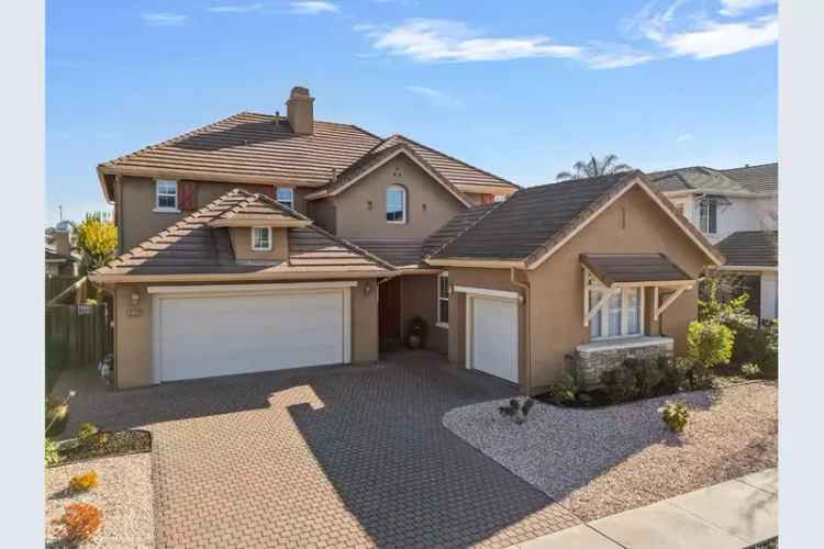 Single-family house For Sale in 9720, Sedona Way, Gilroy, California