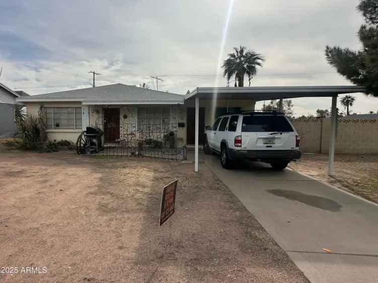 Single-family house For Sale in 4401, East Roma Avenue, Phoenix, Arizona