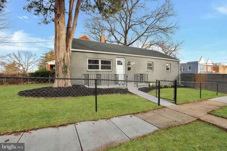 Single-family house For Sale in 5200, Ames Street Northeast, Washington, District of Columbia