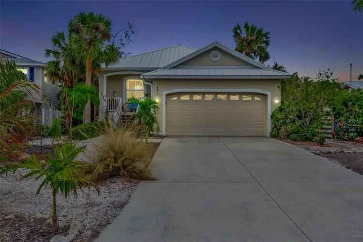 Single-family house For Sale in 421, Island Circle, Siesta Key, Florida