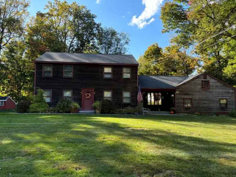 Single-family house For Sale in 17, Philip Drive, Shelton, Connecticut