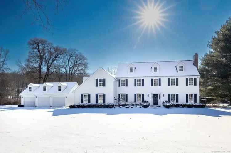 Single-family house For Sale in 8, Palmer Court, Ridgefield, Connecticut