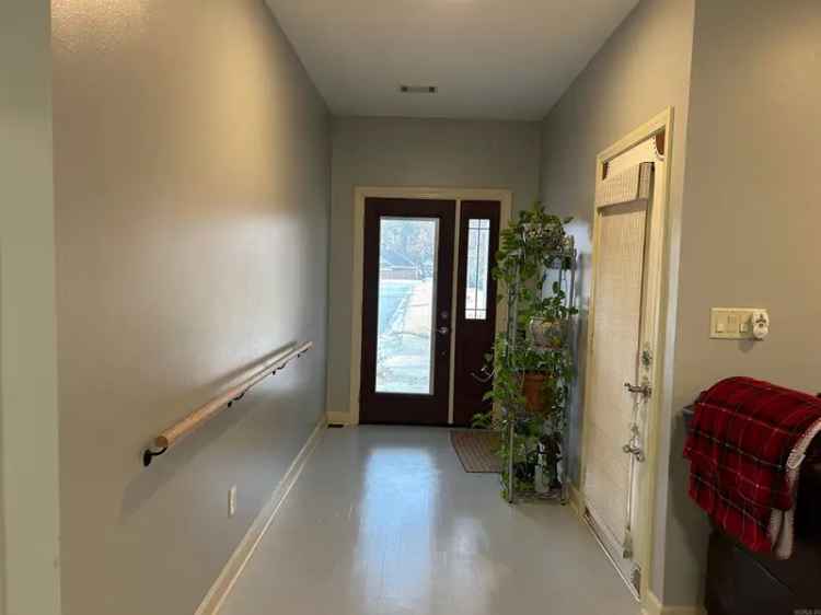 Condo For Sale in 607, Stagecoach Village Circle, Little Rock, Arkansas