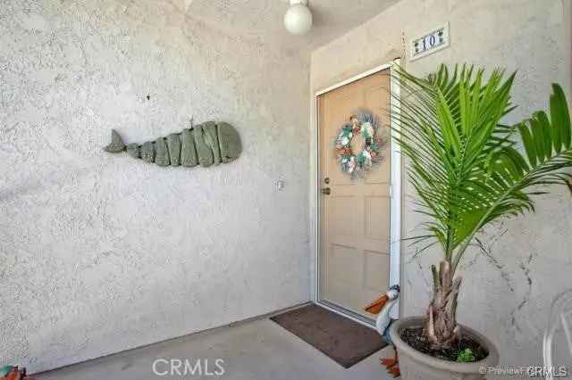 Single-family house For Sale in 24242, Santa Clara Avenue, Dana Point, California