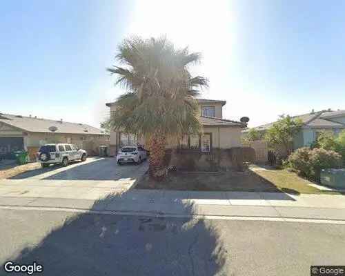 Single-family house For Sale in 85521, Avenida Crystal, Coachella, California