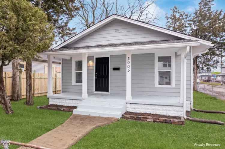 Single-family house For Sale in 2005, East Maryland Street, Indianapolis, Indiana