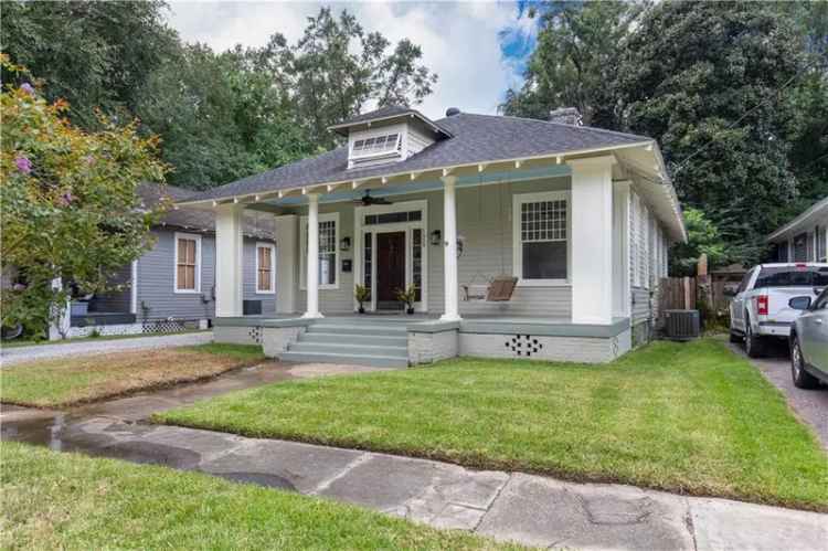 Single-family house For Sale in Mobile, Alabama