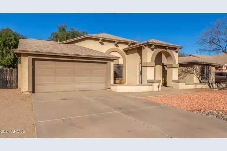 Single-family house For Sale in 7008, West Mitchell Drive, Phoenix, Arizona