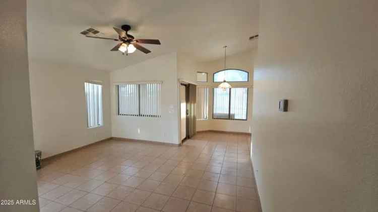 Single-family house For Sale in 16070, West Bartlett Avenue, Goodyear, Arizona