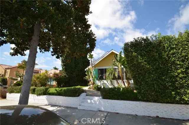 Multi-family house For Sale in Long Beach, California