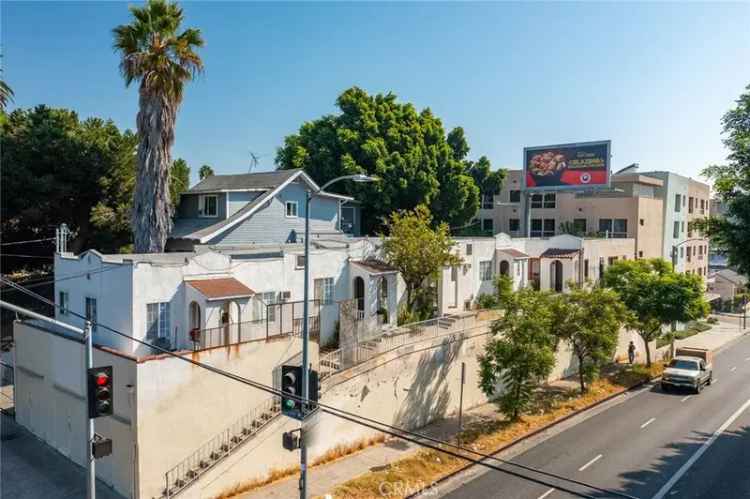 Multi-family house For Sale in Los Angeles, California