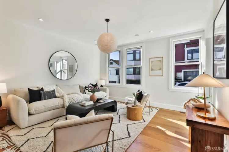 Single-family house For Sale in 113, Gates Street, San Francisco, California