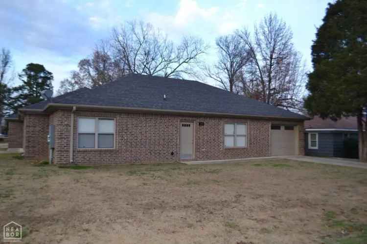 Multi-family house For Sale in Jonesboro, Arkansas