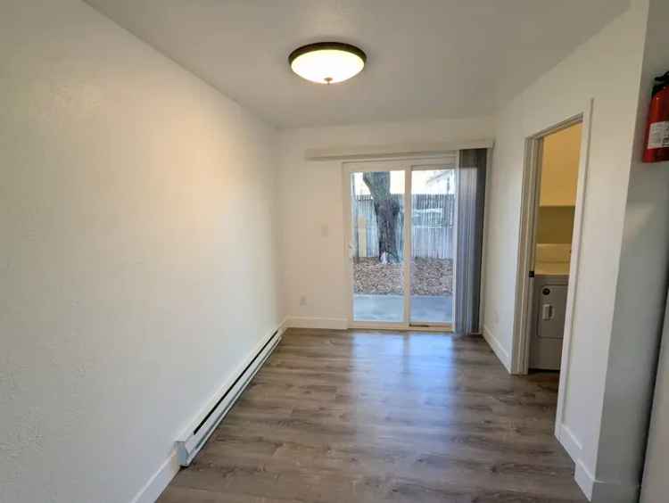 Stunning Newly Remodeled Townhouse for Rent