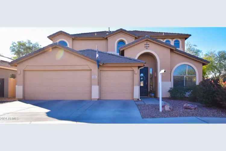 Single-family house For Sale in 2811, East Riviera Place, Chandler, Arizona