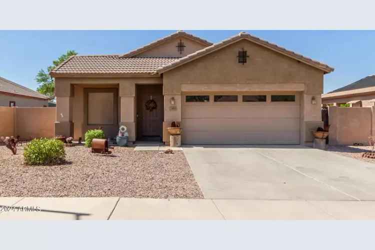 Single-family house For Sale in 1825, North Lewis Place, Casa Grande, Arizona