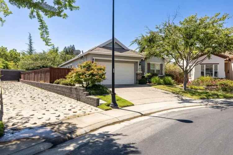 Single-family house For Sale in 2096, Appersett Loop, Roseville, California