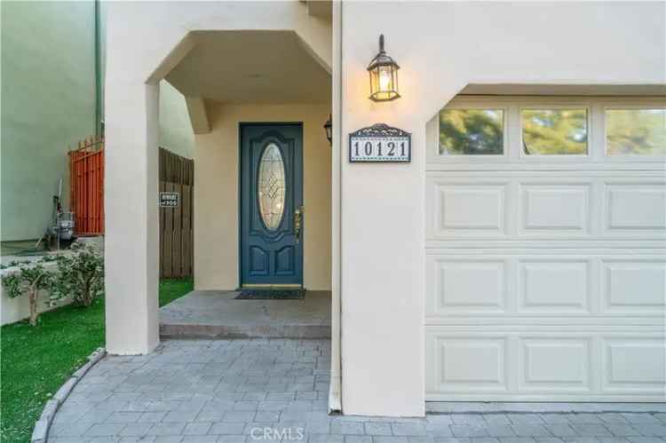 Single-family house For Sale in Los Angeles, California