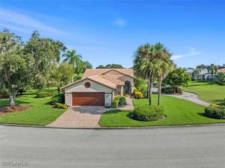 Single-family house For Sale in Bonita Springs, Florida