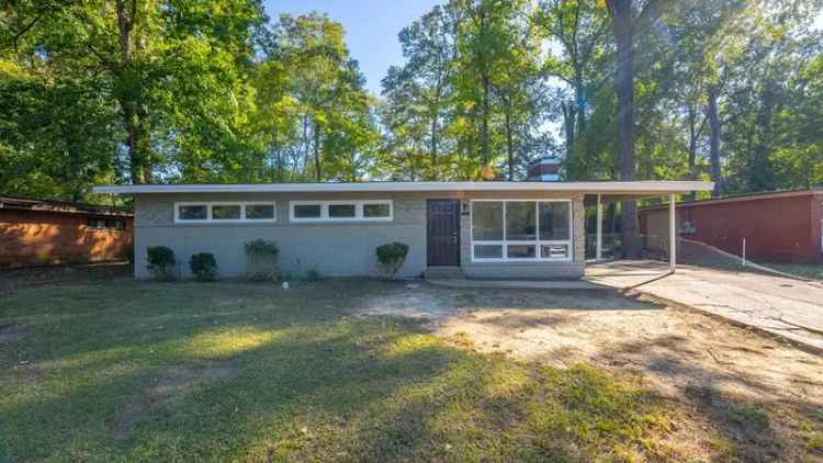 Single-family house For Sale in 2474, Walker Street, Columbus, Georgia