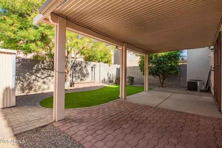 House For Sale in 7046, West Mercer Lane, Peoria, Arizona