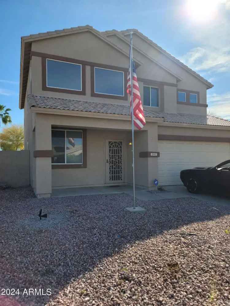 Single-family house For Sale in 15411, West Port Royale Lane, Surprise, Arizona