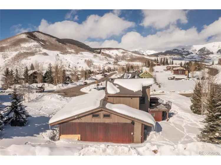 Single-family house For Sale in Mount Crested Butte, Colorado