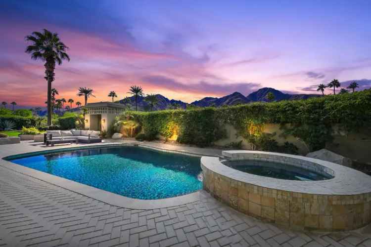 Single-family house For Sale in Indian Wells, California