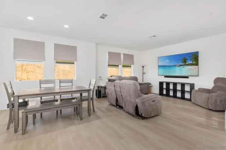 Condo For Sale in San Marcos, California