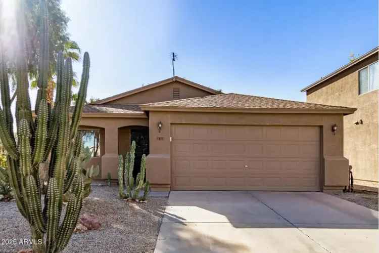 Single-family house For Sale in 1133, East Dust Devil Drive, San Tan Valley, Arizona