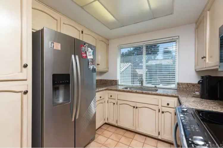 Condo For Sale in 12006, Caminito Campana, San Diego, California