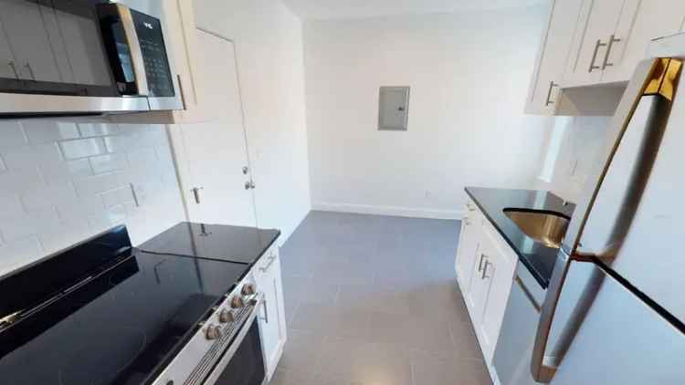 2 Bed Apartment in Brighton Near Cleveland Circle