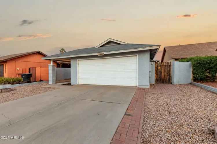 Single-family house For Sale in 1985, North Iowa Street, Chandler, Arizona